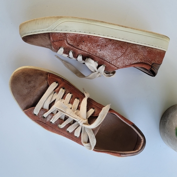 Johnston & Murphy Sneaker Distressed  Suede Leather Size 8 - Picture 8 of 15